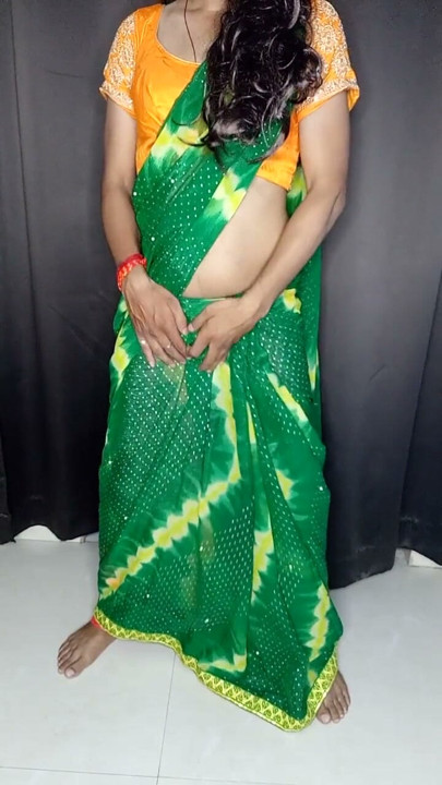 I love stepmom saree and sexy satin petticoat | Clip 1