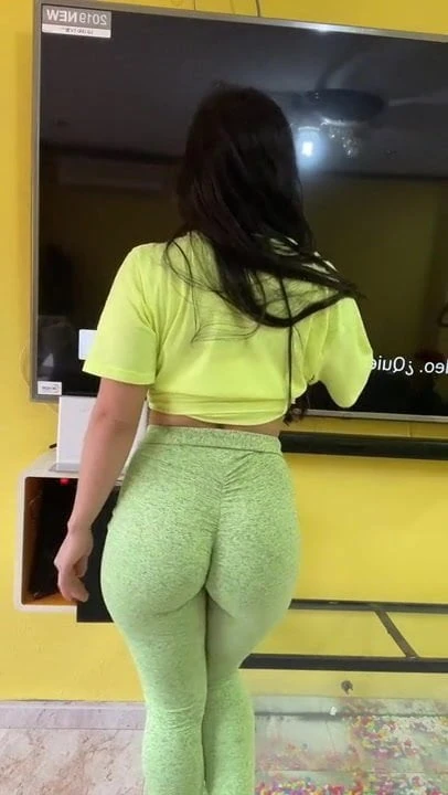 Leggins cometrapo rico bien metido 021