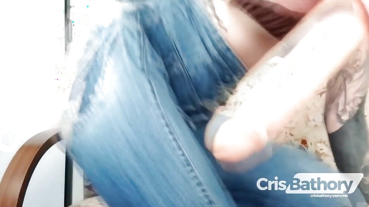 Drugi dio jebanja moje uske guzice