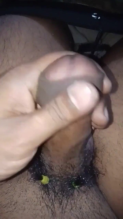 Xnxx คลิปสั้นยิงน้ําเงี่ยนกระเทยใหม่ คลิป 1