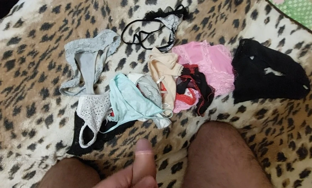 Frauen-höschen erregen mich
