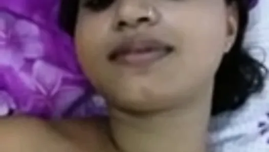 Nude sexy dziewczyna biurowa indian desi