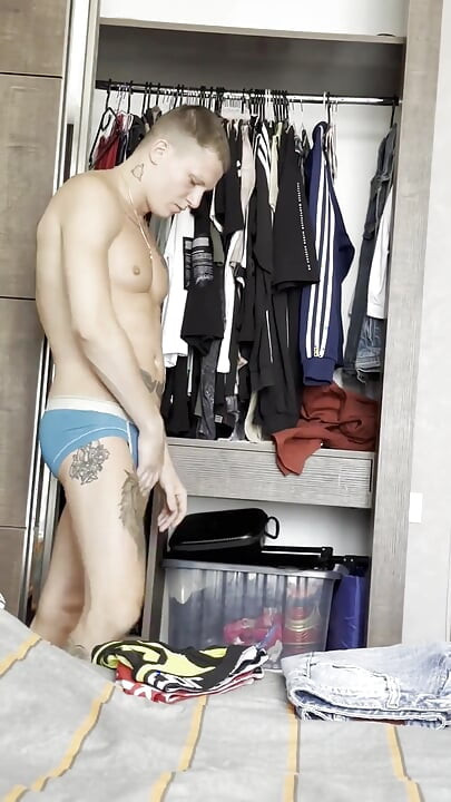 Twink Can't Choose What to Wear on a Date - Nude Posing - 513