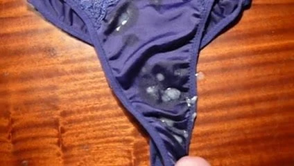 kız kardeş dizeleri üzerinde Cum