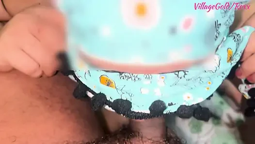 Wanita Desa Starnger bercinta denganku
