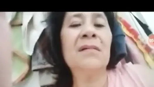 Karım amına mastürbasyon için çok görüntülü görüşme istiyor