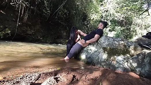 Kompilasi crot sperma bagian terakhir banyak banget di wajah dan pantat 2026 jangan sampai ketinggalan