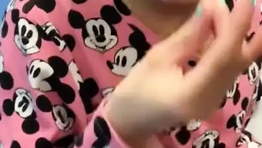 Francesca palma nyepong kontol teman sekamarku