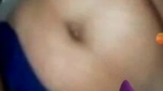 Sri lankan aunty video call vui vẻ