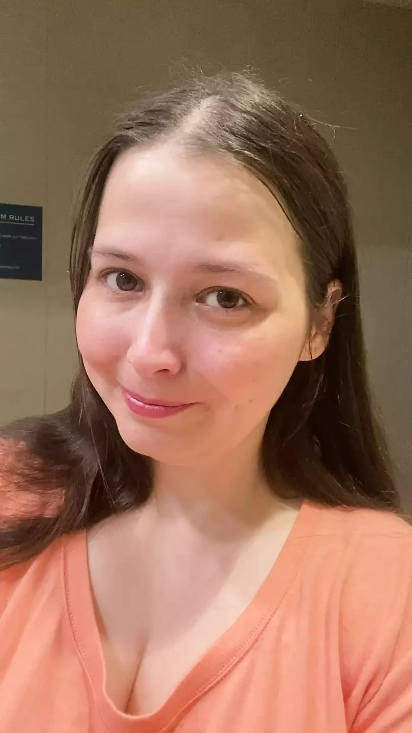 淋浴间和我射精...也许两次？