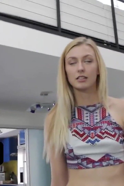 Busty Naiomi Mae Facial Full Movie