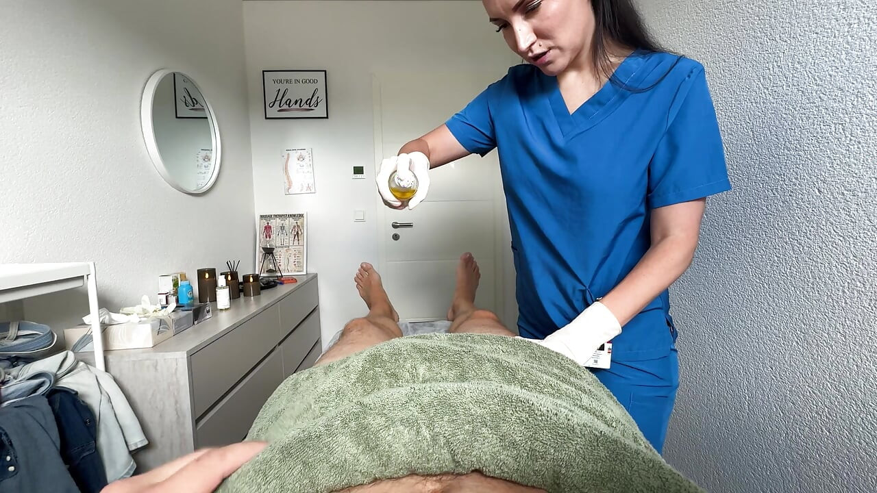Hot Masseuse Puts On Latex Gloves For A Messy Happy Ending Cumshot