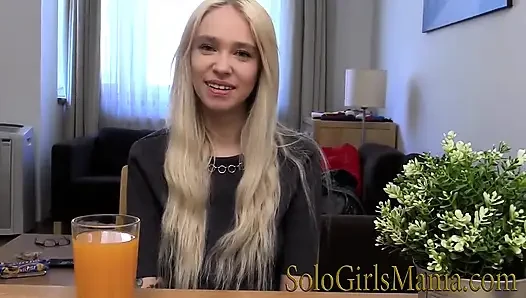 Young Girl Arteya Interview