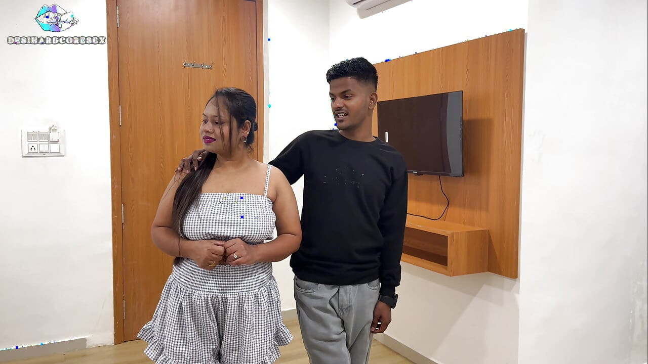 O padrasto e o enteado juntos tiveram relações sexuais com a menina.