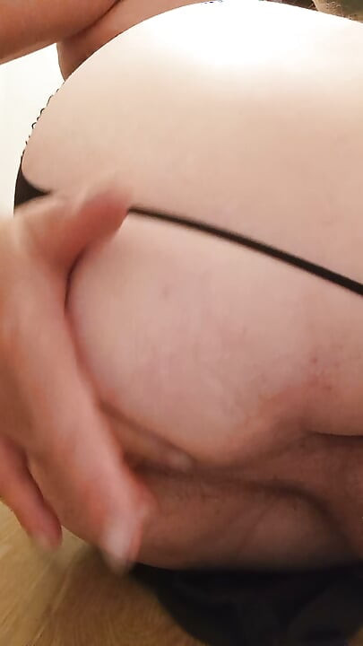 I like to grope myself