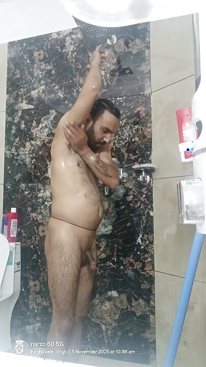 Police wale uncle gand maarte hue