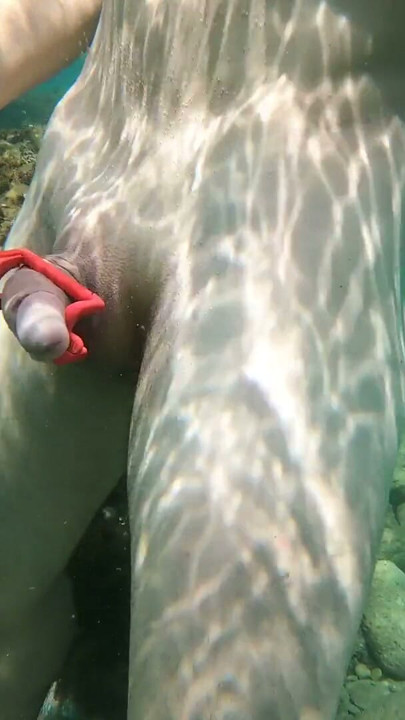 How I scream! Cumming with my selfie stick while snorkeling made me moan screaming like never before | Clip 1