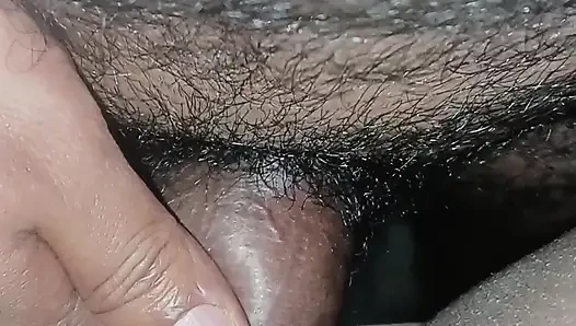 Desi stiefcousine mit nachbarin genossen