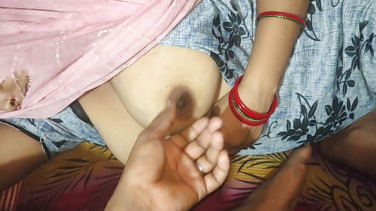 No matter the size,My Ass needs it.stick that black cock in it and make me scream.pure  anal Indian desi hindi vedio