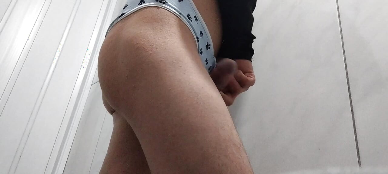 Mostrando minha bunda