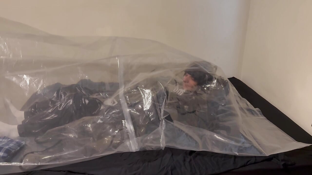 Sep 8 2025 - VacPacked dalam sut sauna Phantom saya dengan tali pinggang Hazchem Sarung tangan dan PVC Aprons