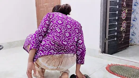 Unsatisfied Shila bhabhi gives her best fuck to the house owner for something extra xxx