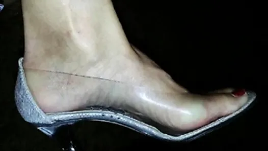 sexy mature feet