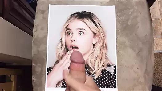 Chloe Moretz boşalma anısına 02
