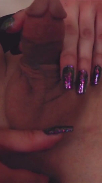GROOBYGIRLS: Ravishing Eden Rose! | Clip 1