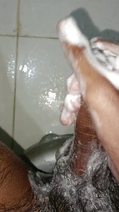 ทําความสะอาดควยขณะอาบน้ํา