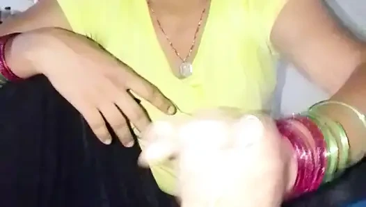 Water came out of the hand of brother-in-law's penis, desi sexy video, sexy video, sex video.