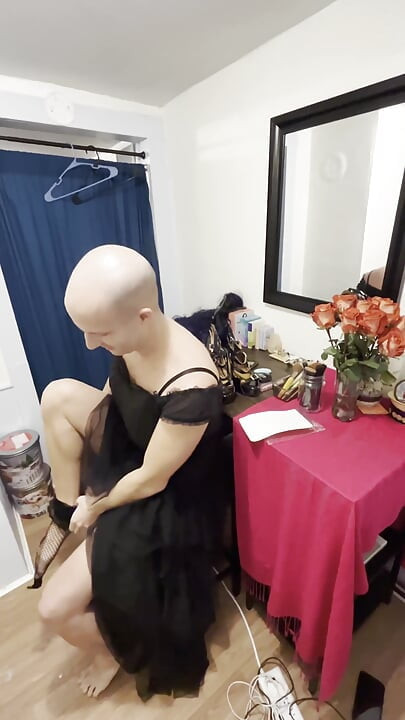 Psychic Predicts He Will Become a Woman