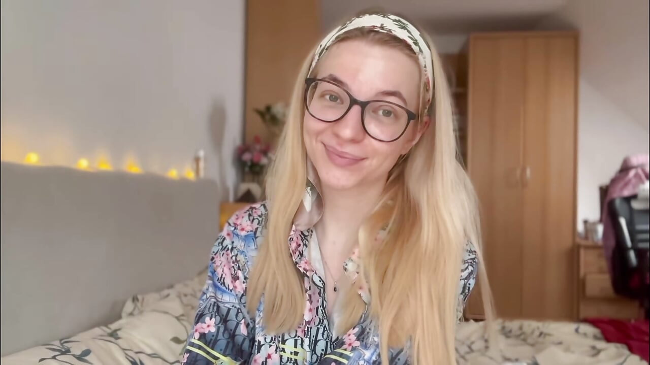 Paypig Living on $30 a Month After I Rinsed Him Dry