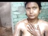 Thumbnail of Desi Bhabhi Piss in Mouth and Enjoy in Bath