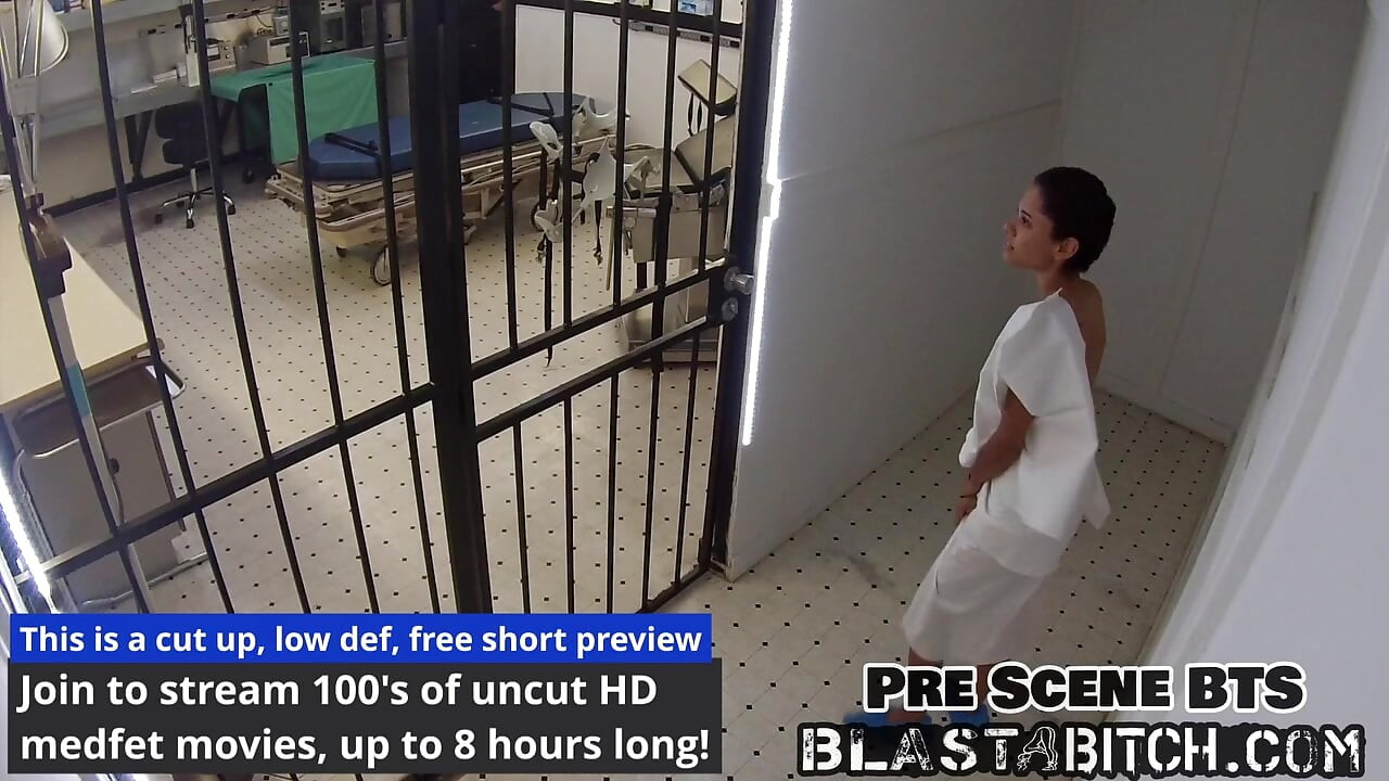 Sandra Chappelle's Back Gets Blasted With Cum After Blowjob