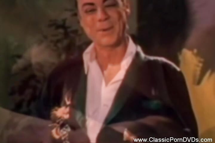 एक्झॉटिक एशियन फँटसी फीचर