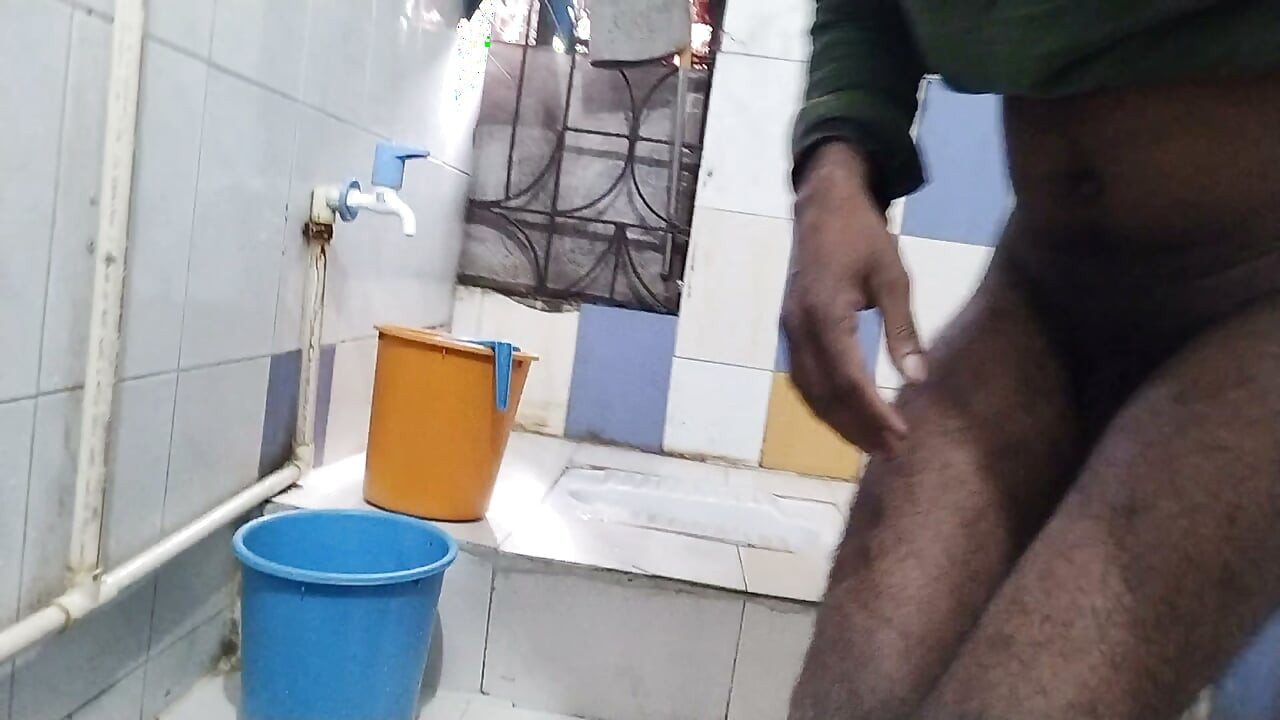 Desi original Tasgendar sex with bathroom