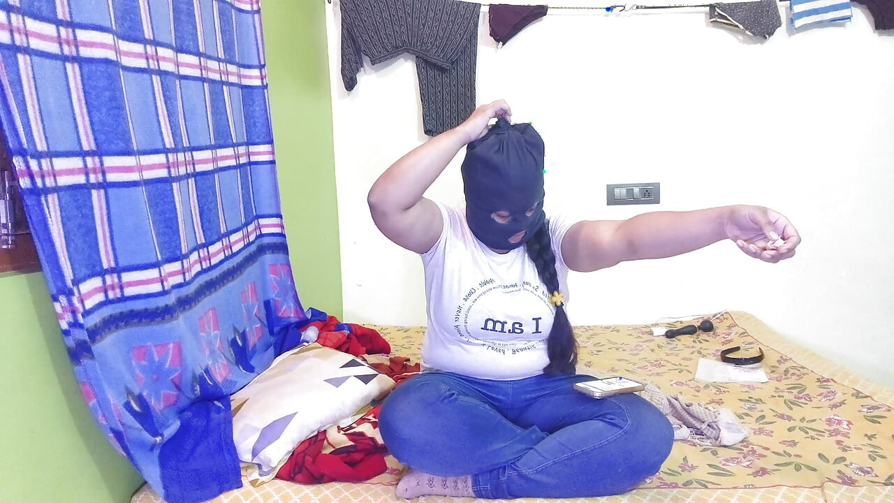 Sensual meia-irmã leva seu pau grande! Por favor, não goze dentro da buceta