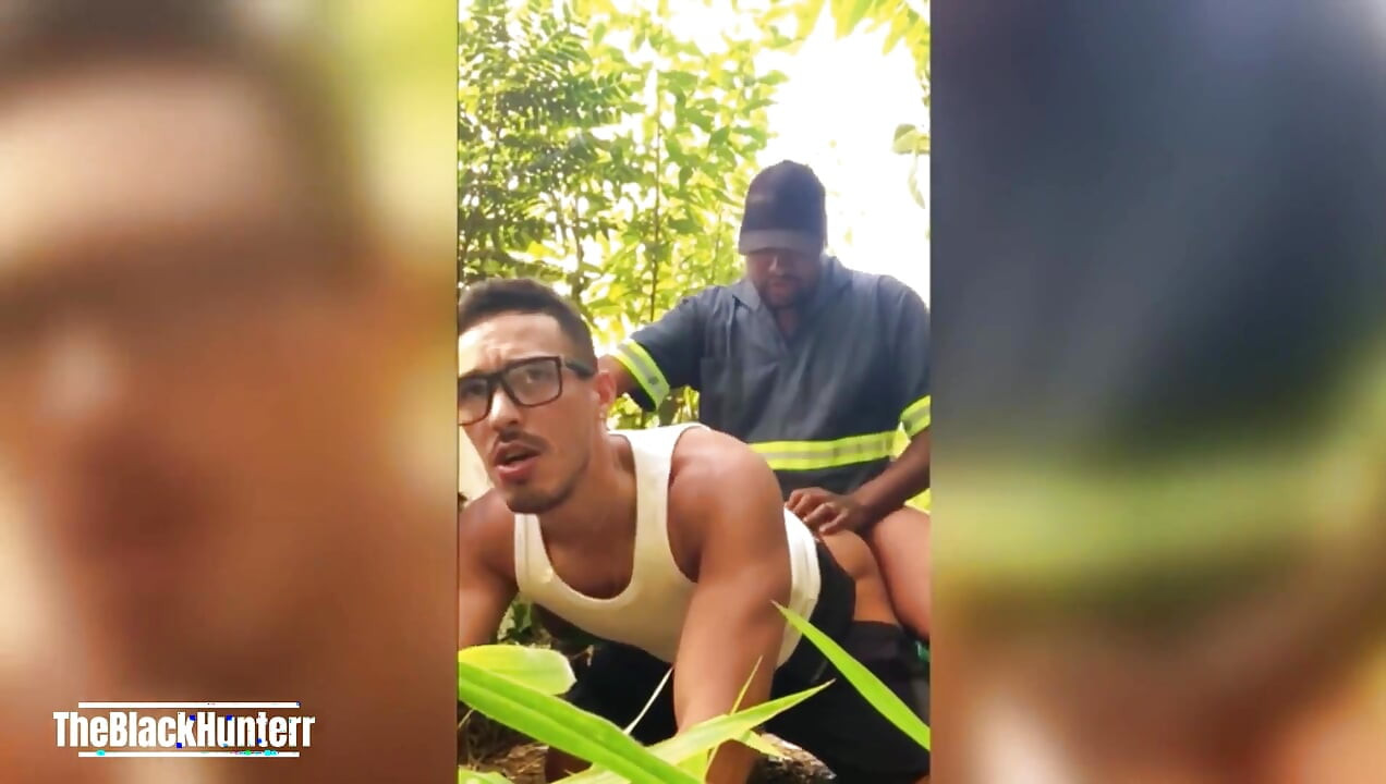 Workers Eating Colleague's Ass and Cumming in His Mouth