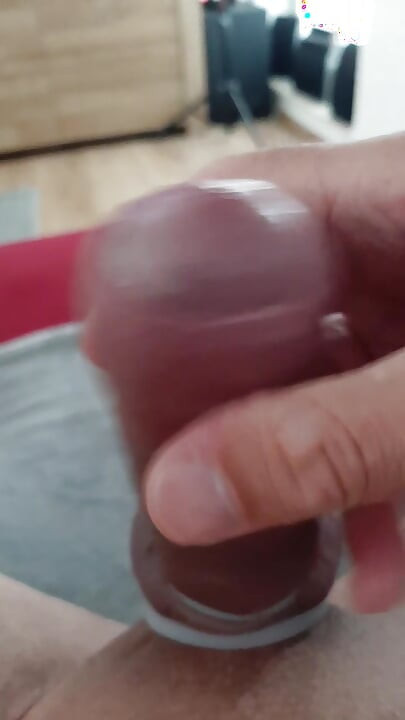 little bitte pre cum