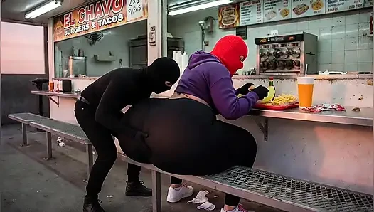 Big Ass Girl Eating Fast Food Gets Her Butt Touched in Public
