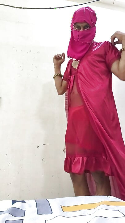 Gay wears red lingree anal mastrubation and seducing