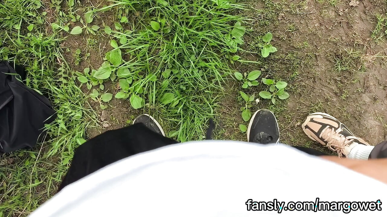 Risky Handjob in Open Field - Almost Caught! POV Outdoor Cumshot