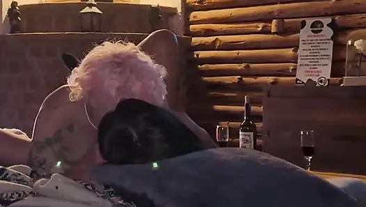 GESICHT NACH UNTEN!!