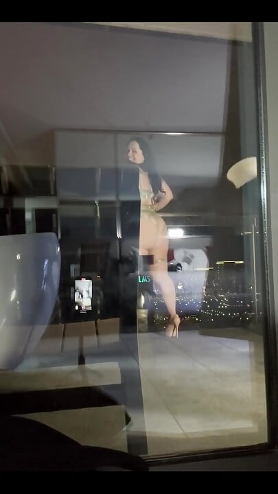 BTS video of a recent photoshoot