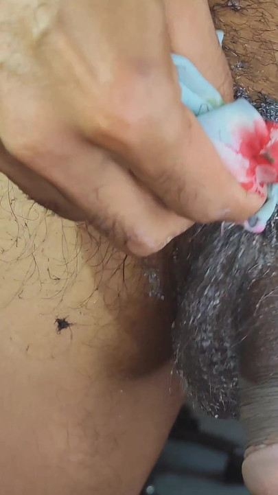 Shaving Balls and Dick!! Hairy Dick Shaving