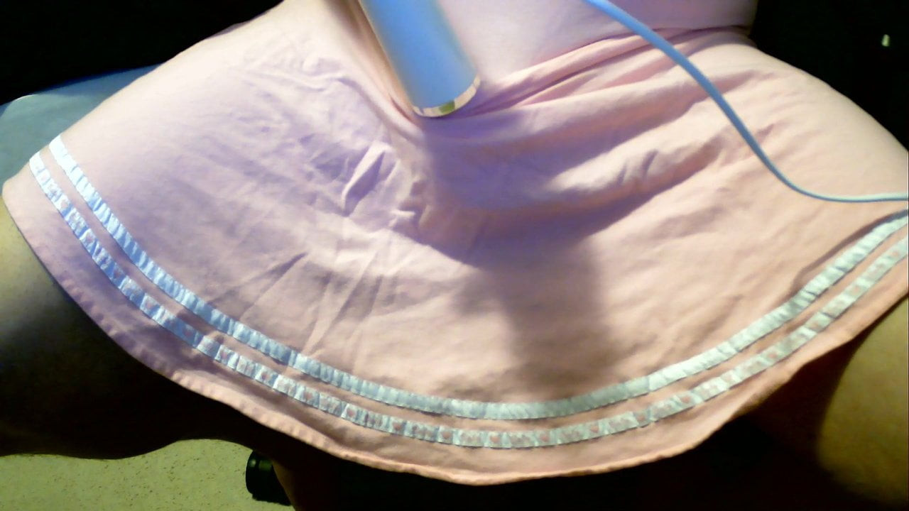 my first video with a wand cumming