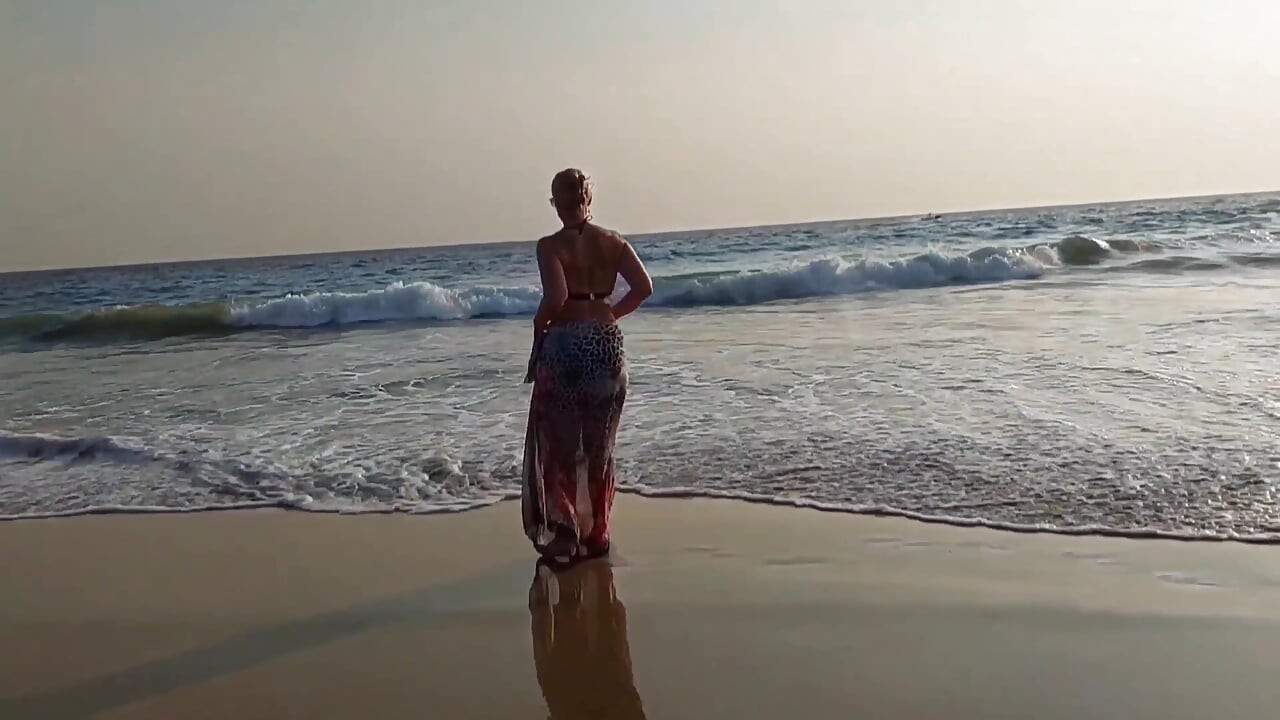 Mature Blonde Amateur Wife Enjoys Sex
