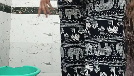 Priya Bhabi Big Ass Sexy Body Video Shoot