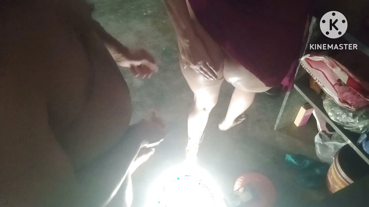 Stepmom shows off her Huge Ass and gets Rough Fu